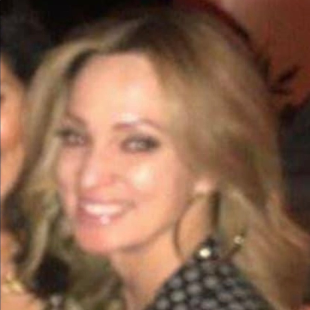 Meet your Posher, Pamela